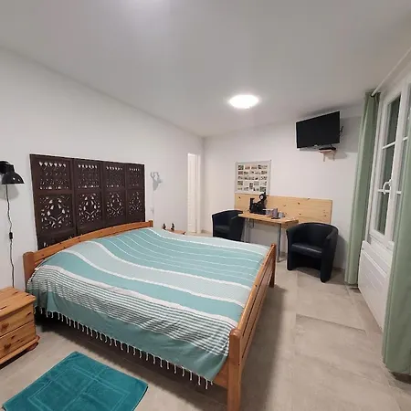 Prêt, Près Du Alojamento de Acomodação e Pequeno-almoço *