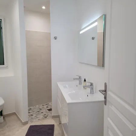 住宿加早餐酒店 Pret, Pres Du