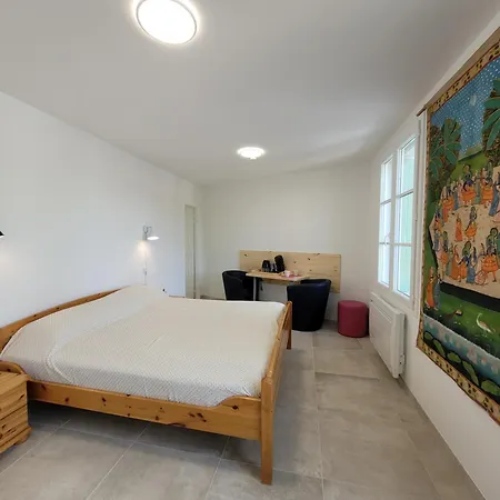 住宿加早餐酒店 Pret, Pres Du *